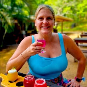 Meet your Posher, Sara